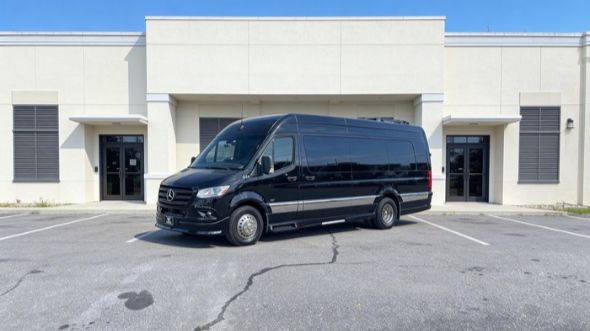 15 passenger sprinter van aurora