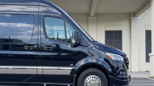 aurora 12 passenger sprinter van