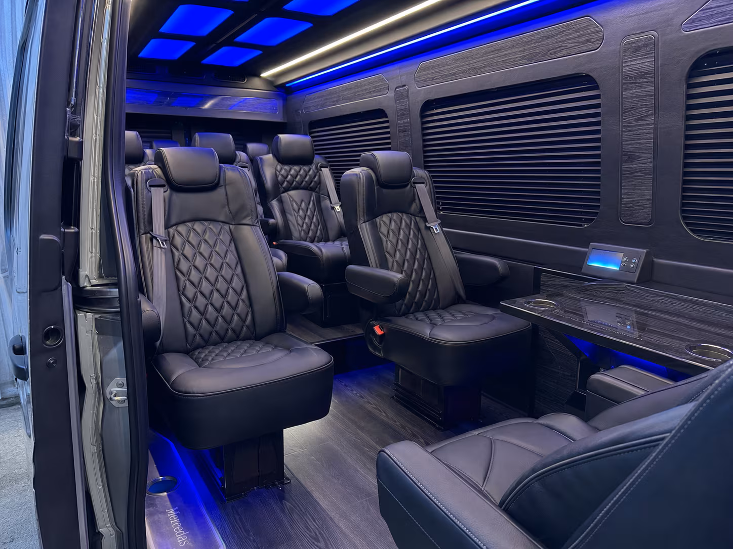 aurora 20 passenger sprinter van inside