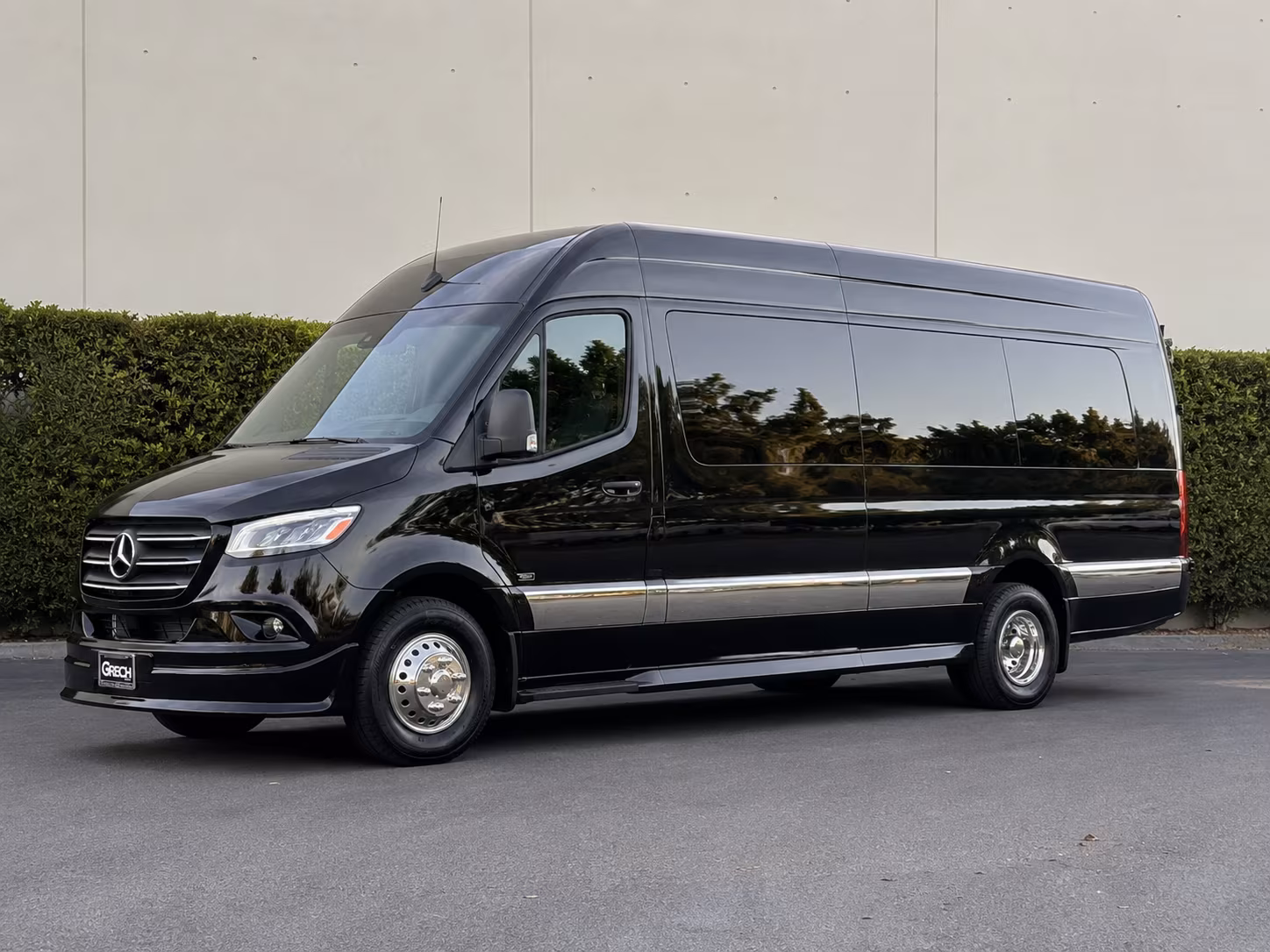 find the perfect transportation for your next wine tour 4